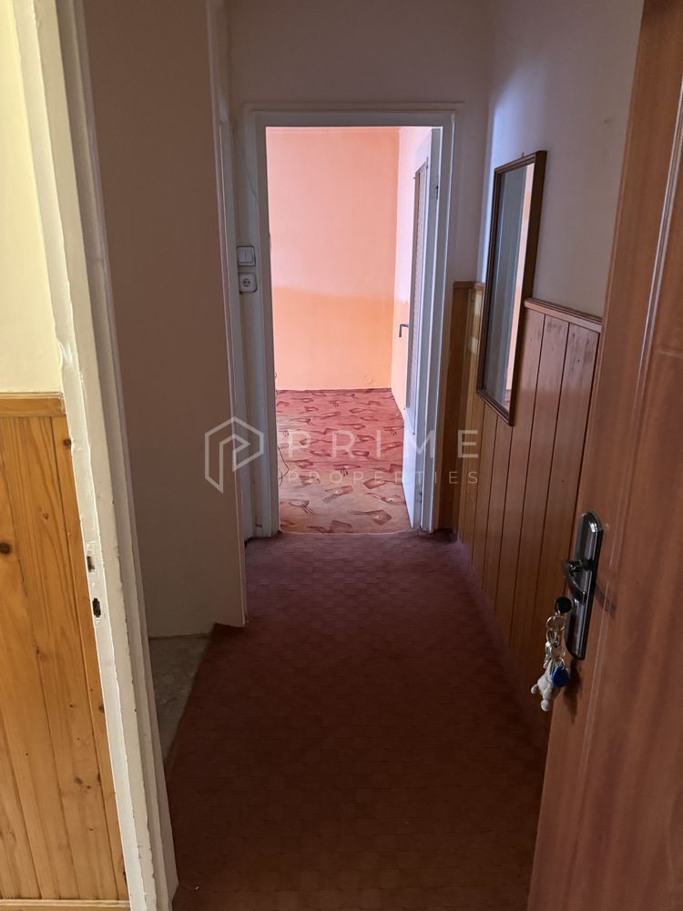 Apartament cu 2 camere, etaj 4/4, 7 Noiembrie - Poză 4