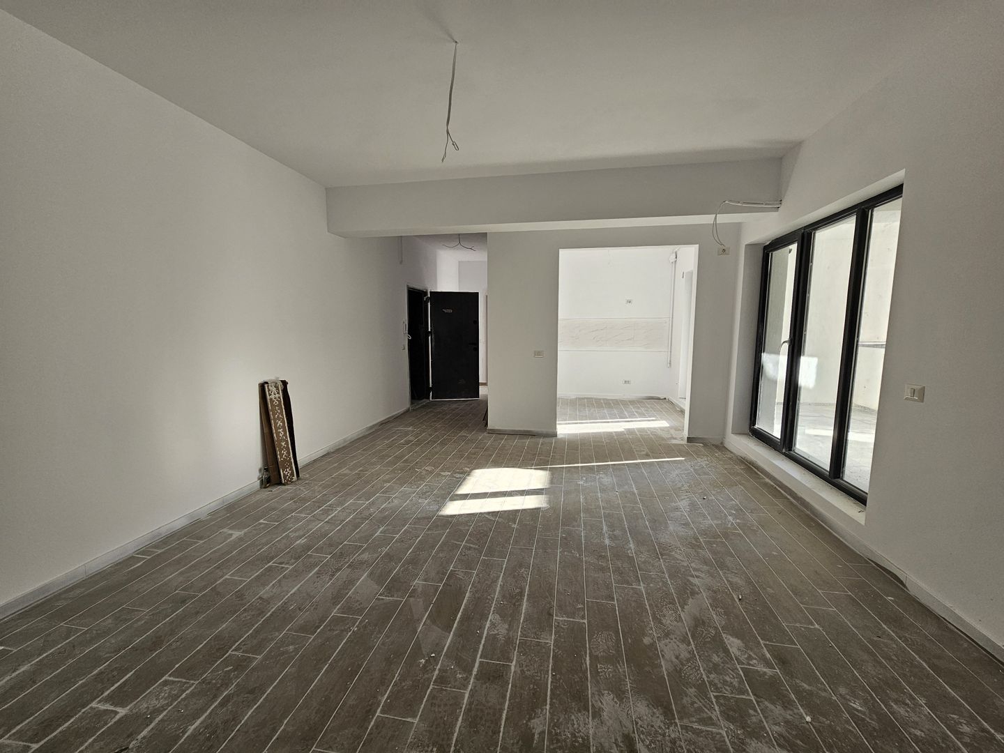 PROMO Apartament 3 camere 7 min Metrou Teclu Mutare Rapida - Poză 1