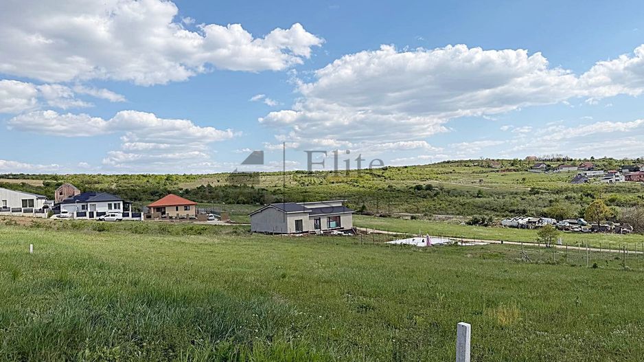 Teren intravilan 771 mp, zona Dealuri Oradea | Panorama superba - Poză 1