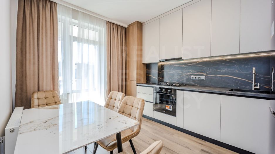 Vânzare apartament 2 camere 65 mp, str. Durlești - Poză 3
