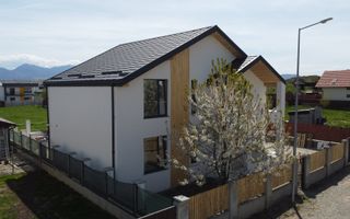Casă individuală de vânzare – Sânpetru, zona Dealul Lempeș - Poză 3