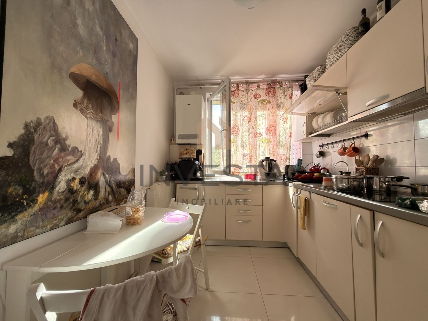 Apartament cu 2 camere, etaj intermediar, Centru, aproape de Litere! - Poză 4