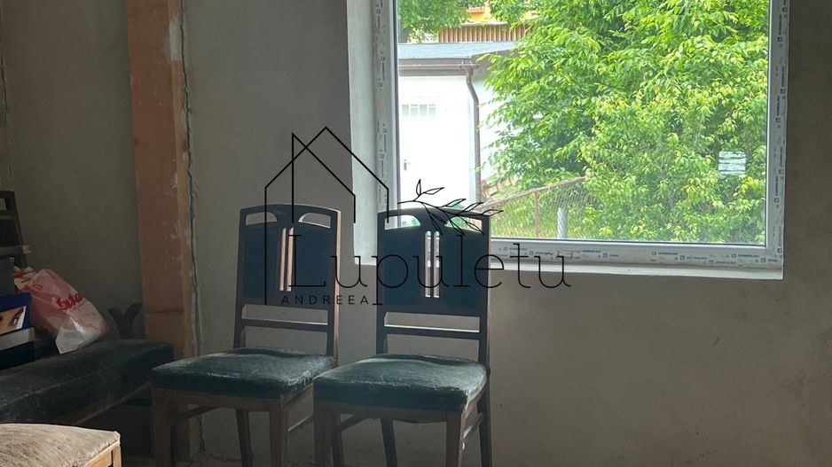 Casă de Vanzare | 200 MPU | Teren 305 MPU | Ultracentral - Poză 37