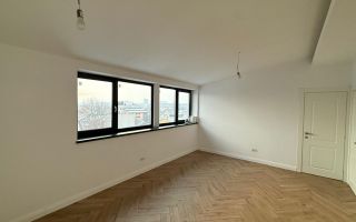 APARTAMENNT MANSARDA  BLOC NOU ZONA DOMENI - Poză 2