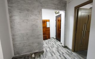 Apartament 3 camere | Bd. Tomis |  Zona Tomis 3 | Poziție excelentă - Poză 10