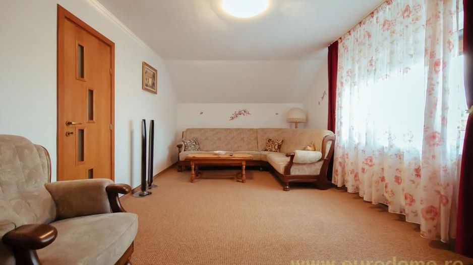 Casa renovata, mobilata si utilata complet - Poză 22