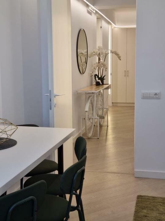 Cortina North, Particular - Poză 10