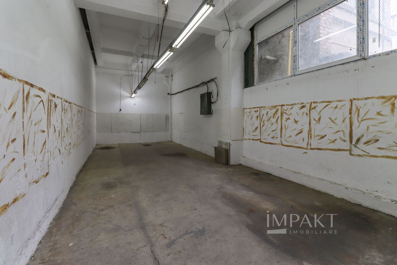 Hala de 250 mp la inchiriat open-space zona Piata 1 Mai - Poză 5