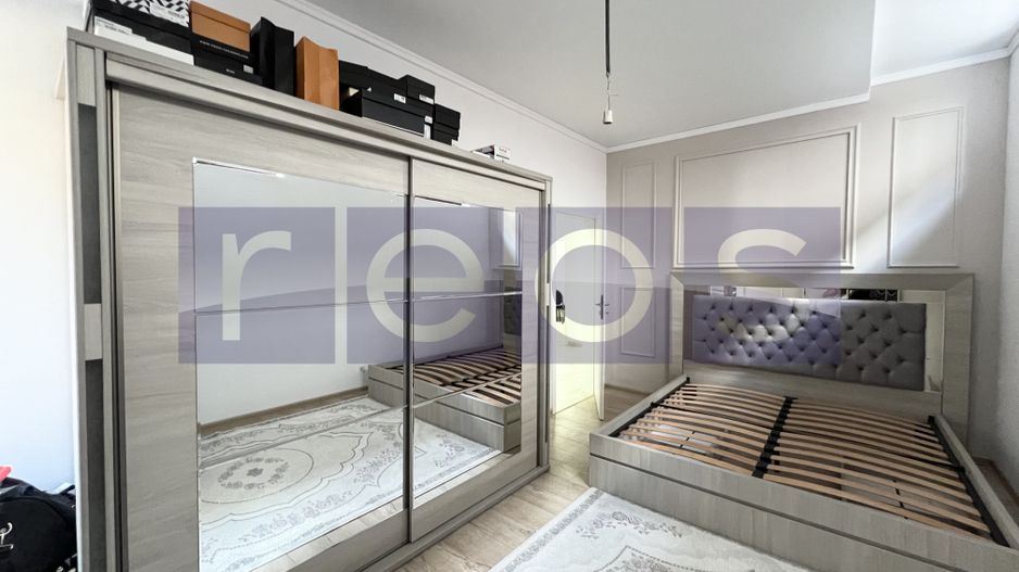 VANZARE | 3 CAMERE | PIATA CHIBRIT | TERASA | BOXA SI GARAJ INCLUSE - Poză 3