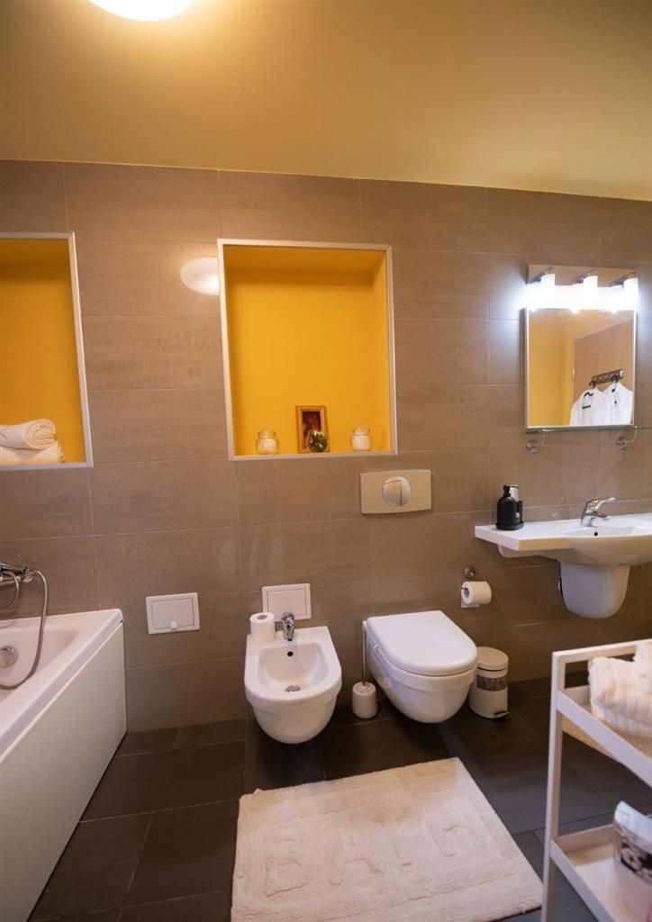 Apart Iulius Mall amenajat centrala proprie - Poză 11