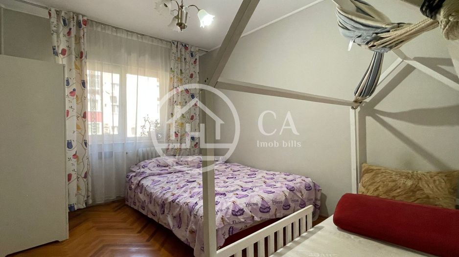 Apartament cu 4 camere de inchiriat in zona Rogerius, Oradea - Poză 8