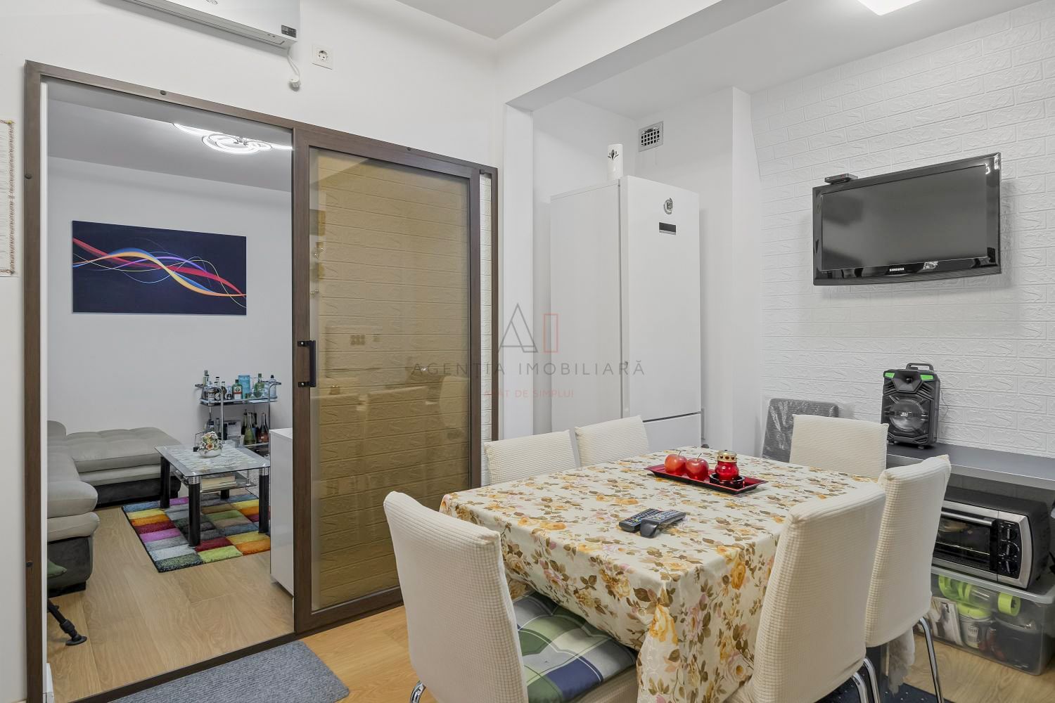 Vila Spatarul Mihai | Comision 0 | An 2012 | 1700 EURO MP - Poză 9