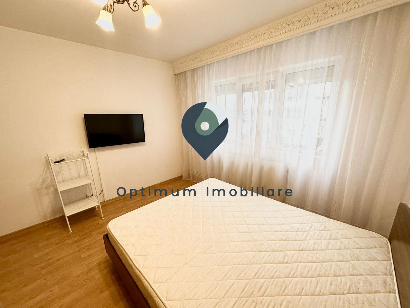 Apartament cu 2 camere, etaj 1, decomandat, de inchiriat in Zorilor ! - Poză 1