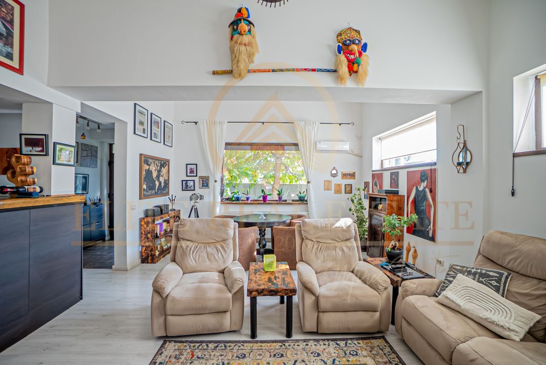 Viluta cocheta cu curte frumoasa in Mamaia Sat! - Poză 8