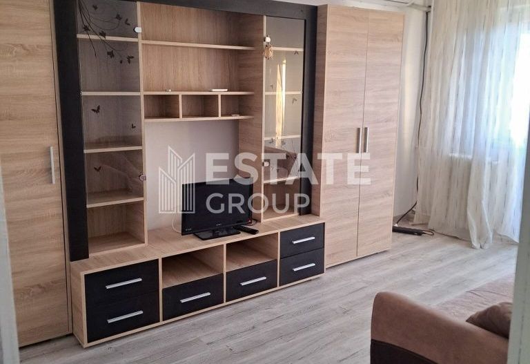 Apartament cu 2 camere si 2 balcoane decomandat, Zona Lipovei - Poză 1