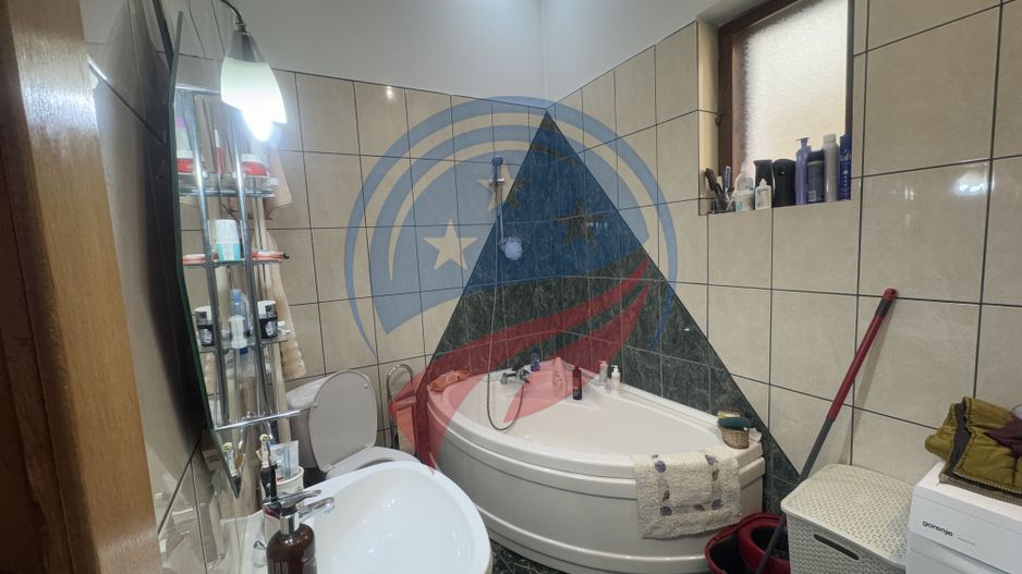 Casa cu 4 camere,  Zona Centrala-  Sf. Apostoli - Poză 3