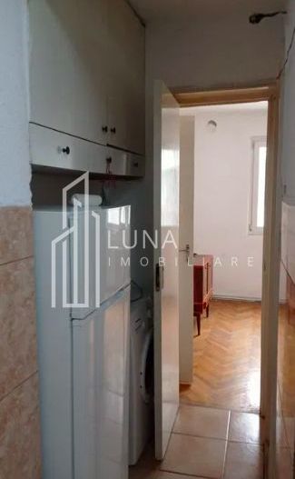 Apartament 3 camere de vânzare – Dâmbu, Etaj 3 - Poză 4