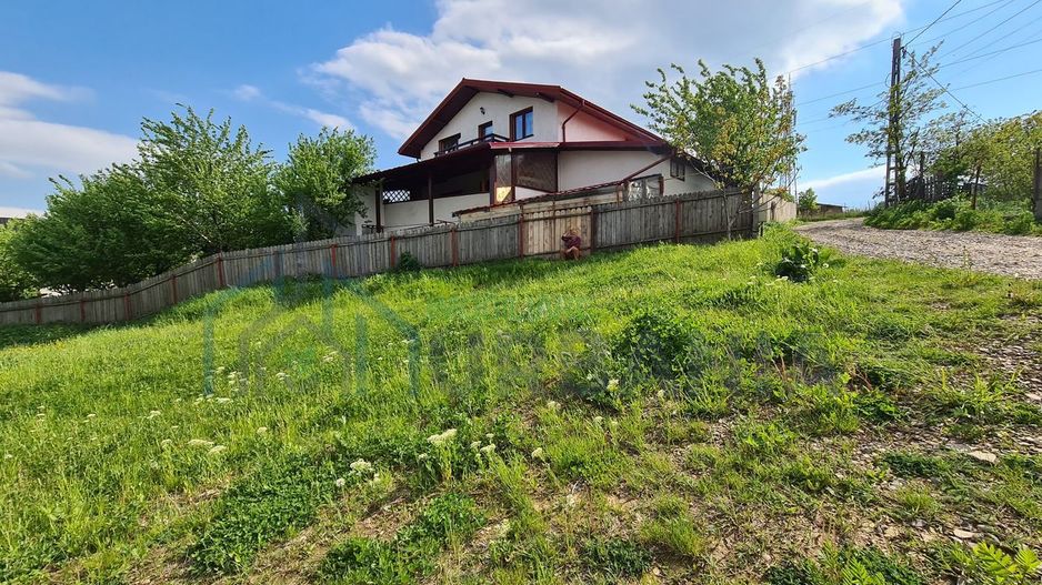 Teren intravilan de 870 mp în satul Păun, comuna Bârnova, strada Lalelelor nr. 20 – toate utilitățile la poartă - Poză 4