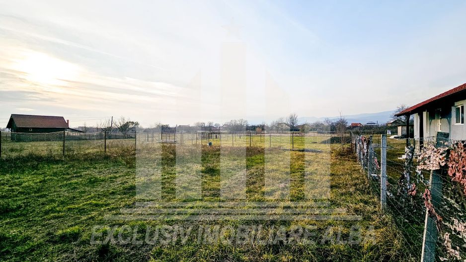 Teren intravilan de vanzare, Partos - Poză 3