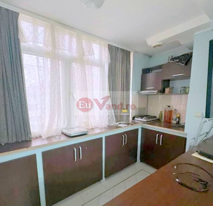 De vanzare apartament cu 2 camere in Tiglina 1, 60.000 euro - Poză 2