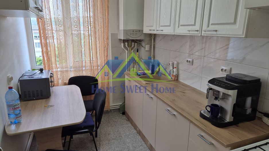 📍 Închiriere apartament 2 camere – zona M3, bloc K6, et. 5, Hunedoara - Poză 2