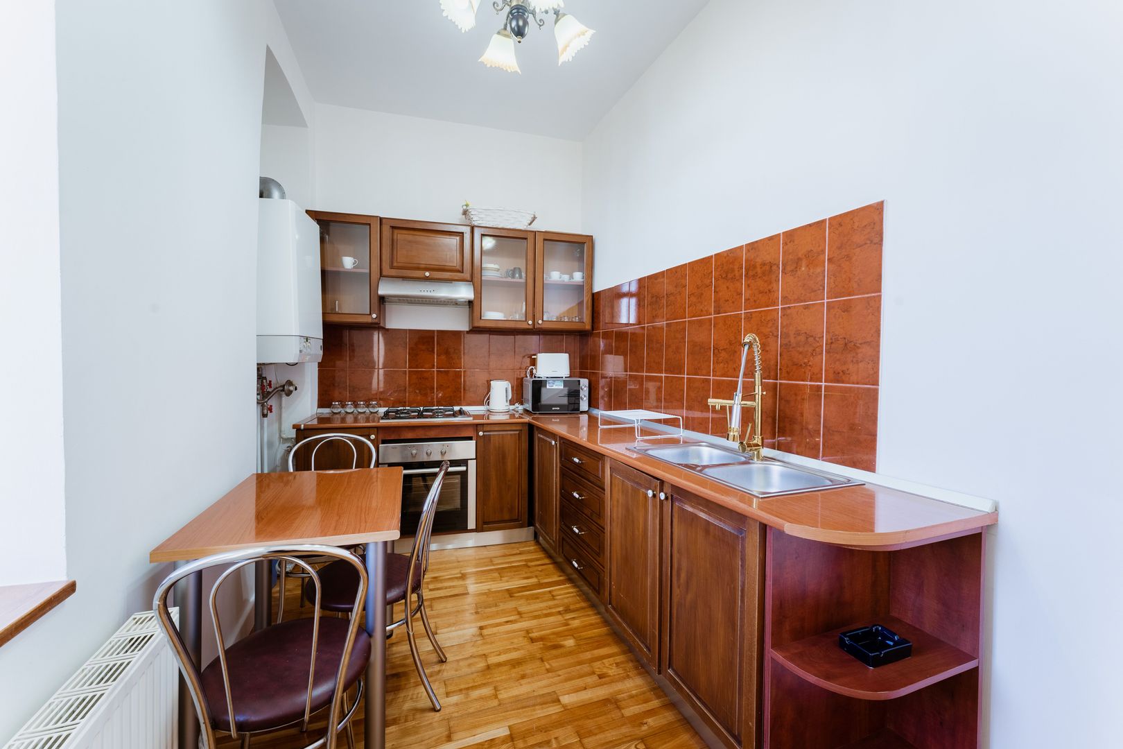 Apartament de lux cu 2 camere în centru - Poză 3