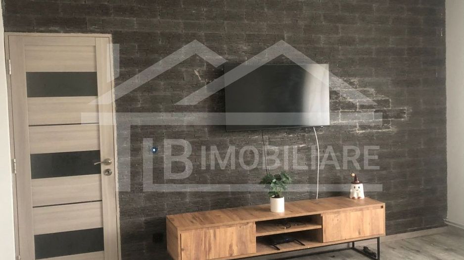 Apartament cu 3 camere, 68mp, decomandat, Zona Piata Marasti - Poză 1