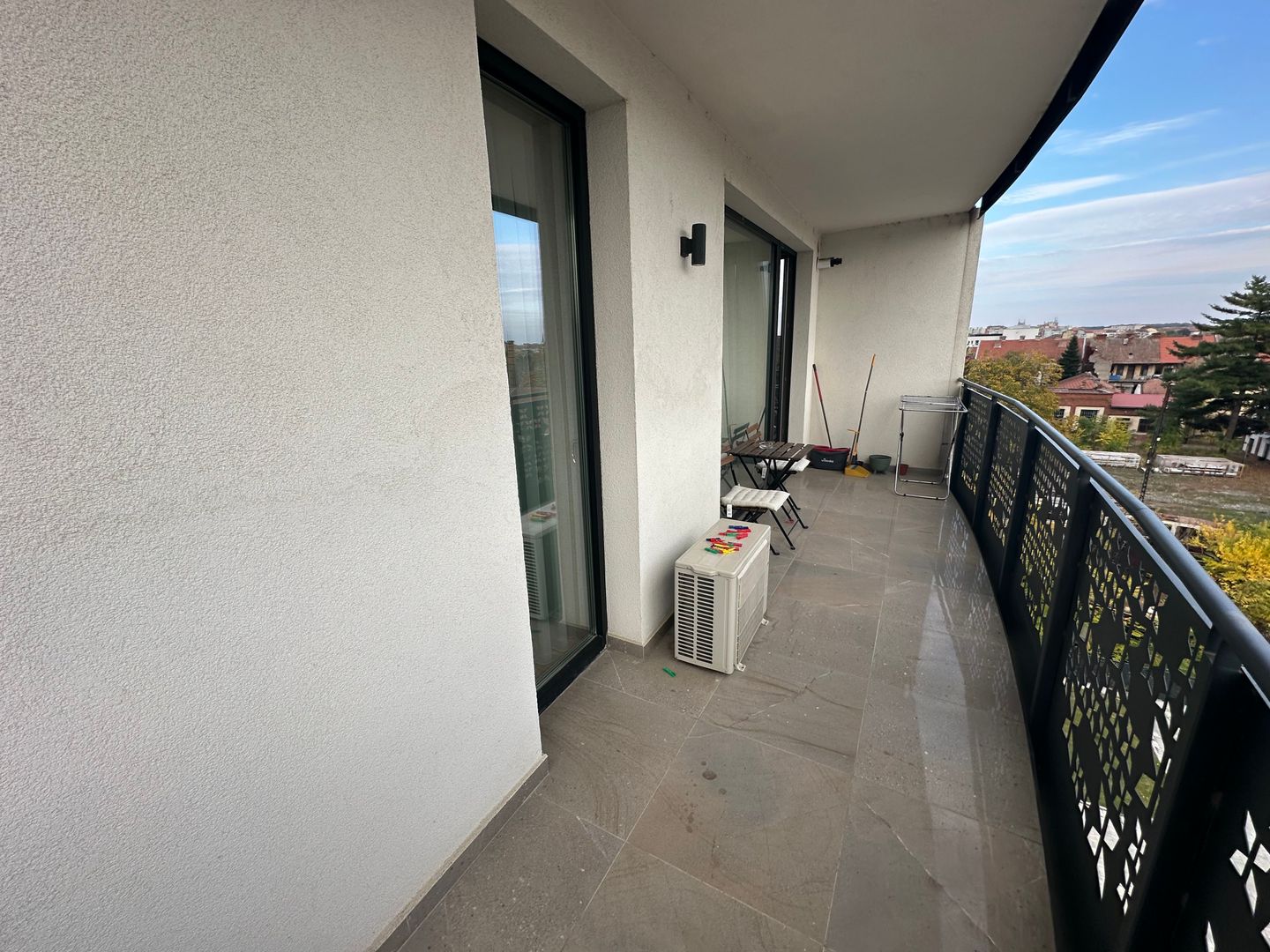 Apartament bloc nou 3 camere - parcare subterana - Poză 8