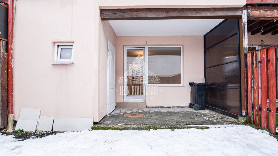 Casă înșiruită în prima parte a Florestiului, zona Stadion - Someșului - Poză 26