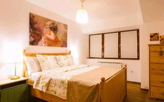 Apartament cu 3 camere de vanzare, Centru - Poză 5