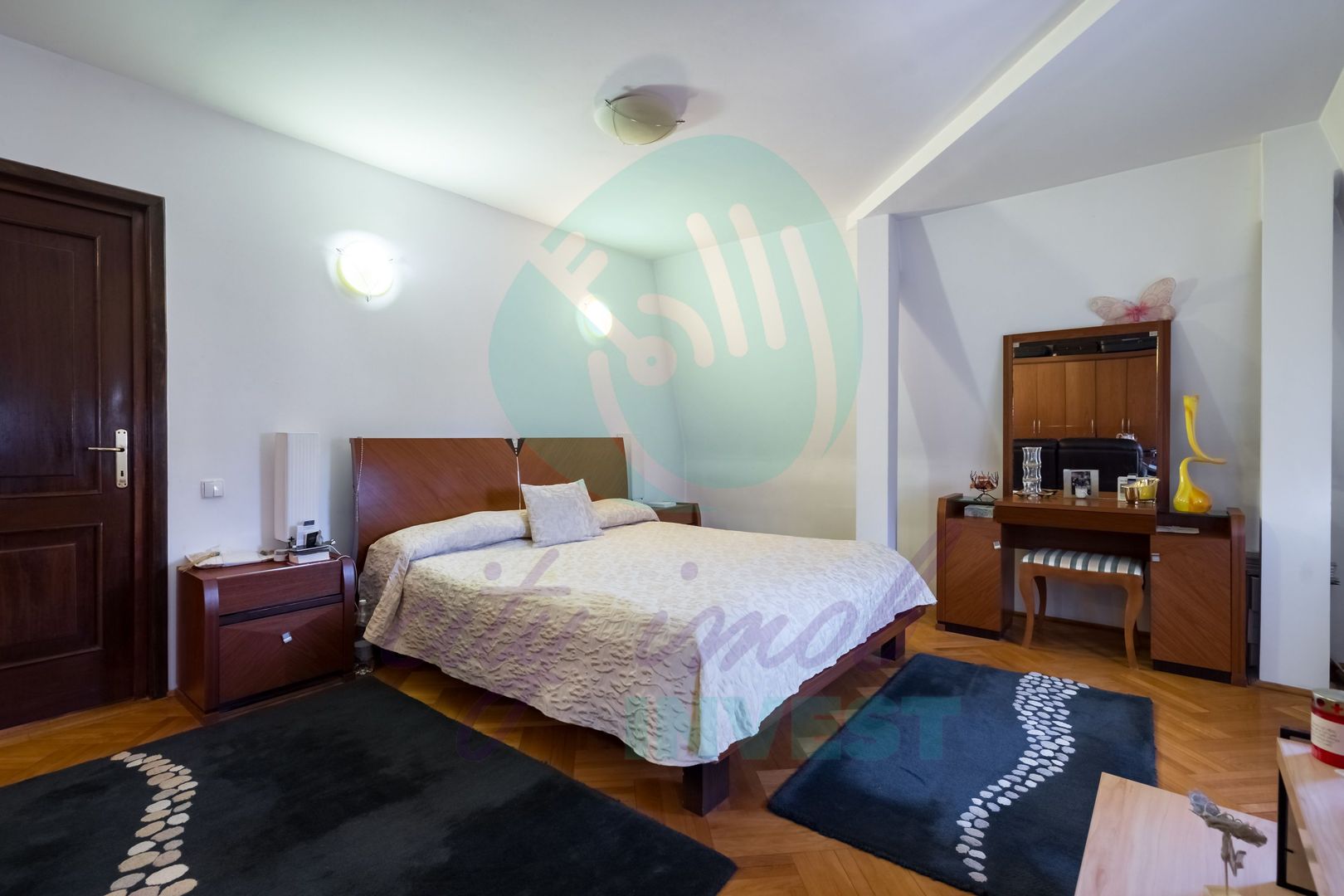 Vila spatioasa in zona Erou Iancu Nicolae - British School - Poză 12