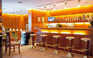 INCHIRIERE RESTAURANT ISU PIATA ROMANA ULTRACENTRAL VIZIBILITATE MARE - Poză 1