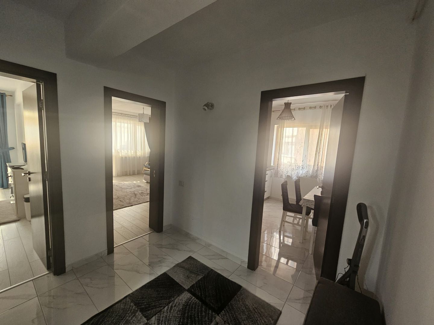 2 camere spațioase, bloc nou, Craiovei – mobilat modern - Poză 5