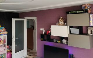 Apartament cu trei camere, zona Racadau 74 mp - parcul Trandafirilor - Poză 4