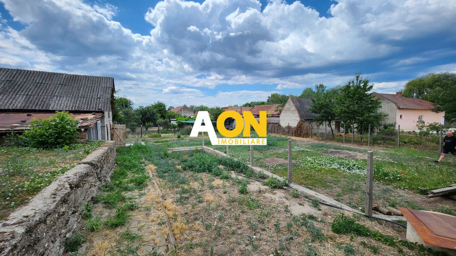 Teren de vanzare cu toate utilitatile, deschidere mare, 800mp - Poză 4