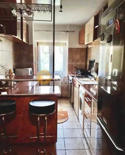 Apartament 3 camere decomandat 2 bai Pacurari-Posta - Poză 4
