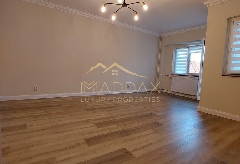 Piata Victoriei* 2 camere *Pet friendly - Poză 1