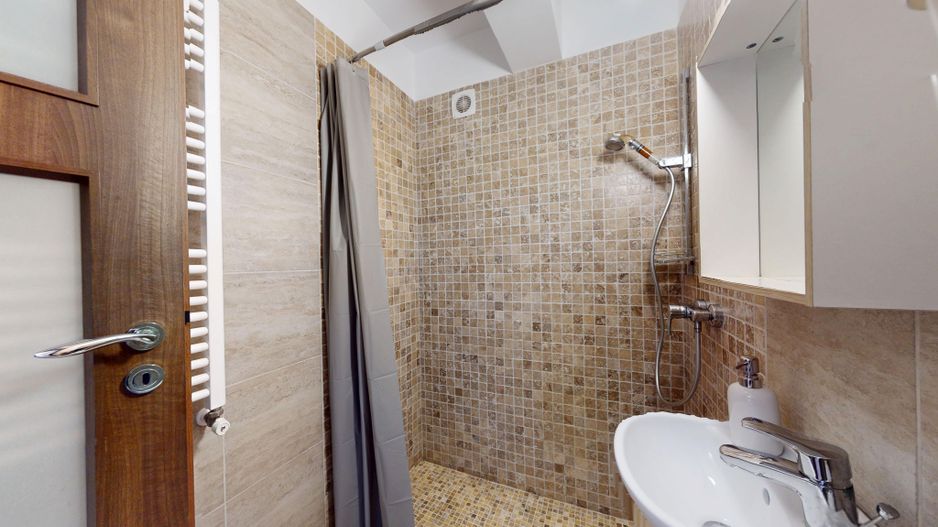 Apartament 4 camere + curte proprie Locatie excelenta – Brancoveanu - Poză 48