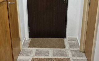 APARTAMENT 3 CAMERE SPATIOS ZONA FAVORIT - Poză 6