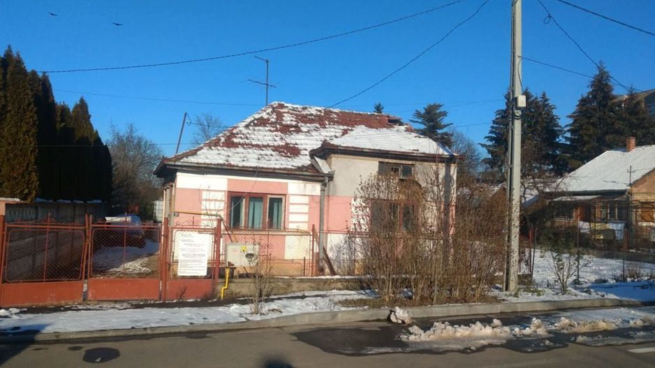 Vand casa demolabila renovabila in Satu Mare, central - Poză 2