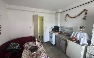 APARTAMENT 2 CAMERE ETAJ 2 GRUI CAMPULUNG - Poză 5