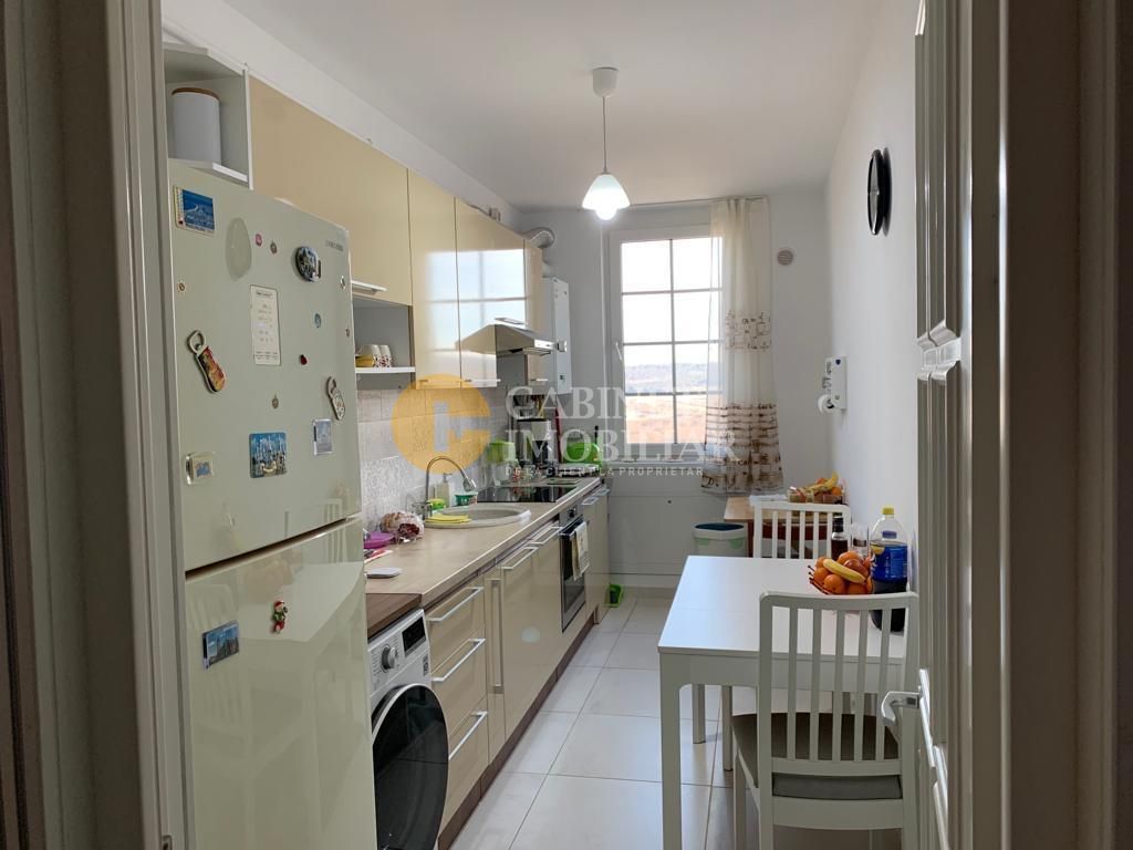 3 Camere Decomandat -Etaj Intermediar Bloc 2018 -Cug - Poză 5