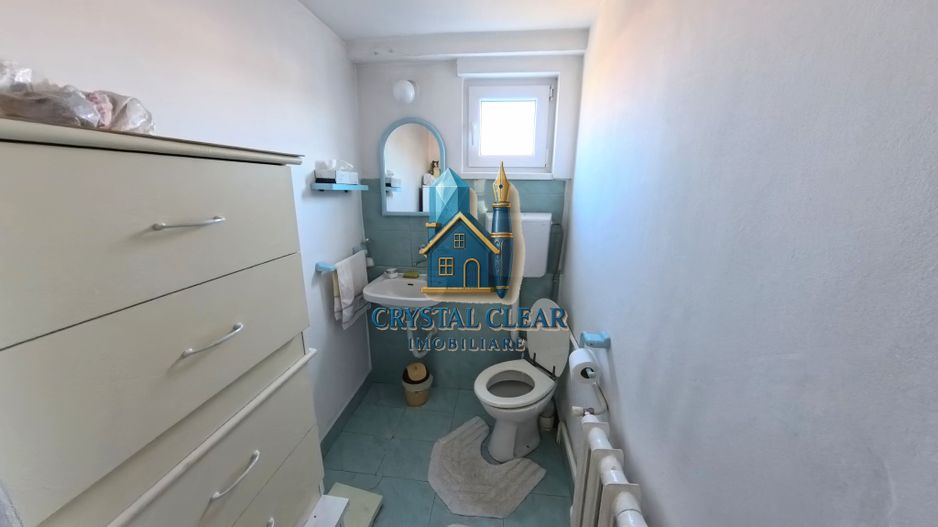 Două case în curte comună, 6 camere + 385 teren - zona semicentrală - Poză 9