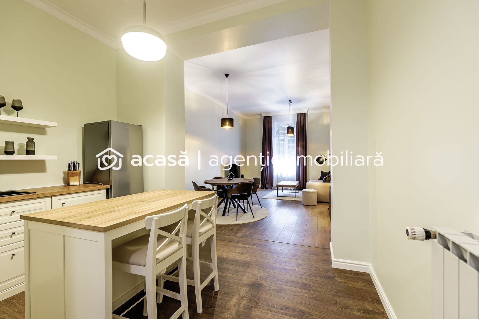 Apartament 2 camere Lux B-dul Revoluției 82 - Poză 1