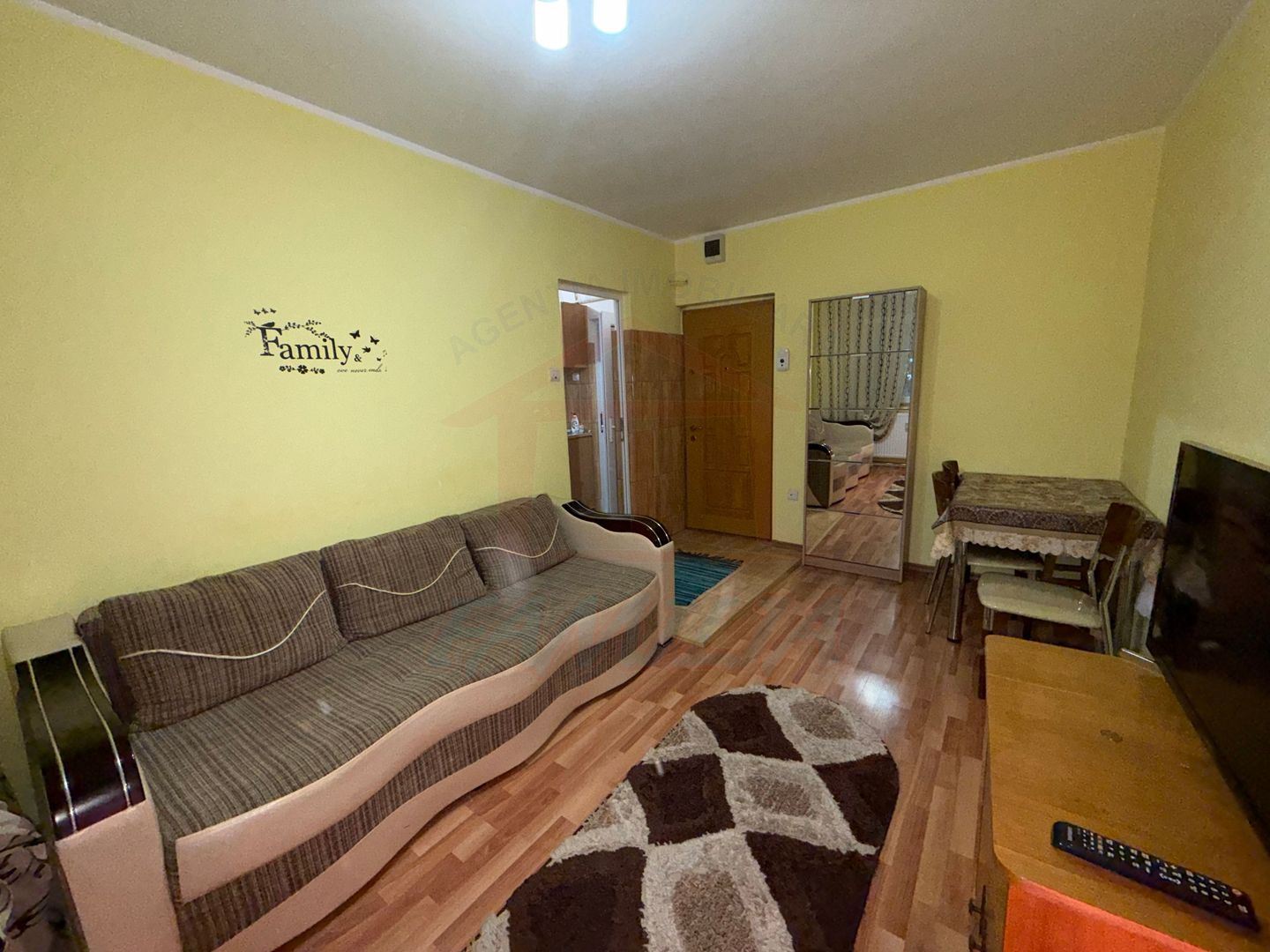 🏡 APARTAMENT 2 CAMERE DE ÎNCHIRIAT – MICRO 19 | 300 €/lună - Poză 6