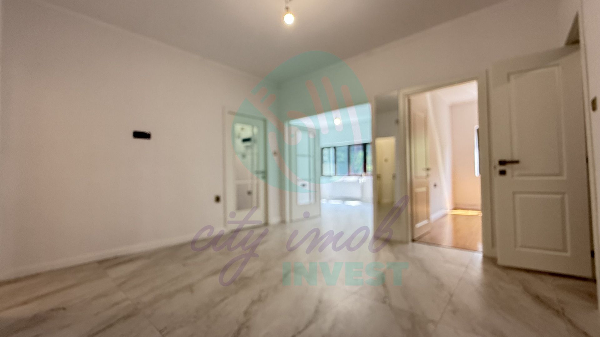 3 camere Tineretului – parter înalt, renovat, curte verde - Poză 4