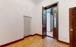 Casă cu șarm istoric lângă Cișmigiu – 6 camere, atrium natural, cramă - Poză 14