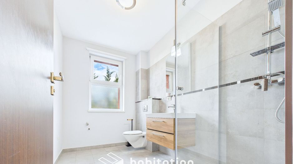 Casă individuală  în Dumbrăvița – liniște, spațiu și lumină naturală - Poză 10