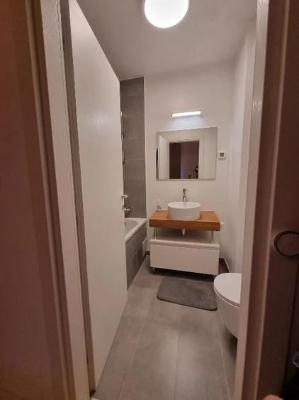 AP. 3 CAMERE ARCADIA APARTMENTS, PARCARE, MASINA SPALAT VASE, METROU - Poză 5