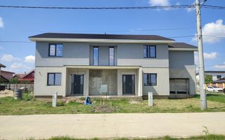 Sanandrei Duplex cu Garaj, Drum Afaltat, Acces rapid. - Poză 1